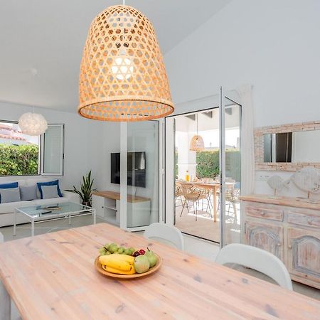 Villa Juanes Ciutadella  Exteriör bild
